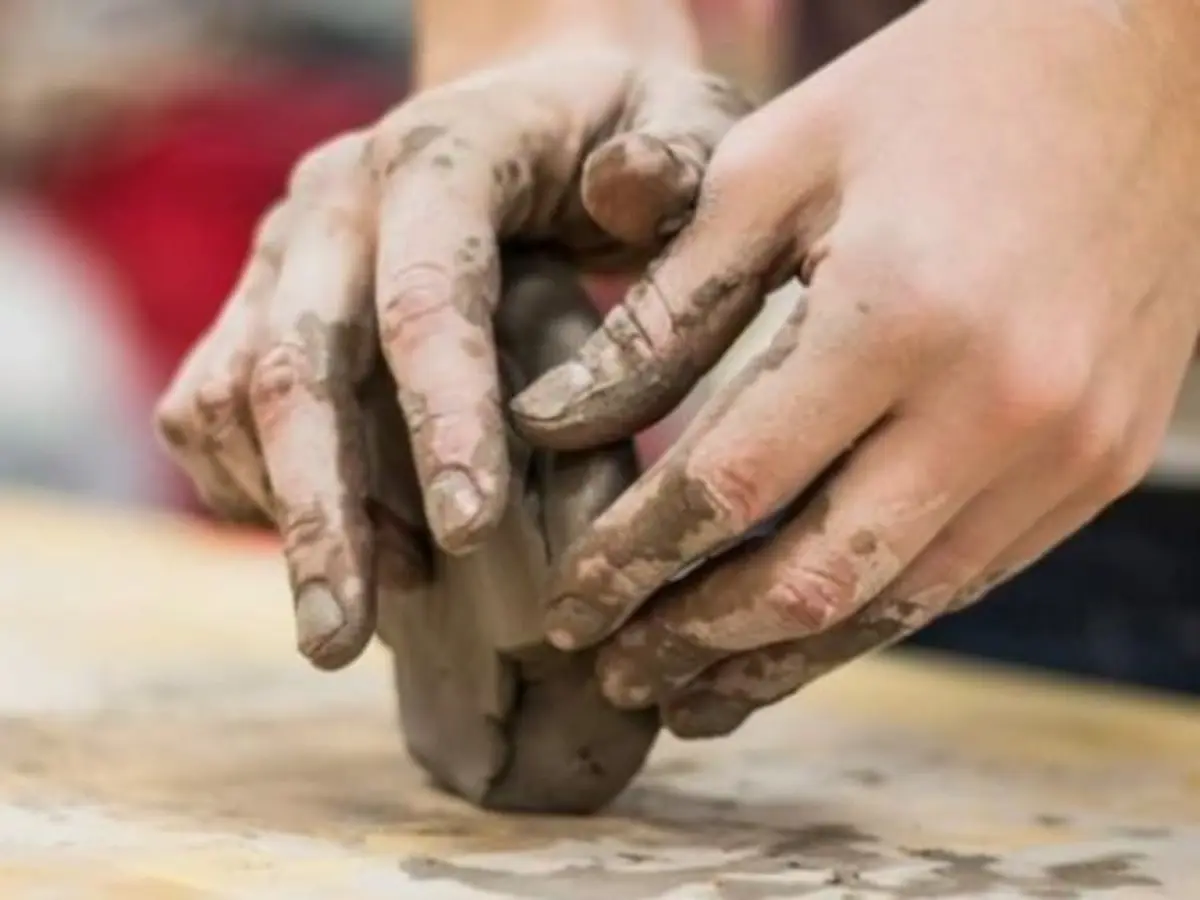 Atelier céramique parent/enfant à Paris 7ème
