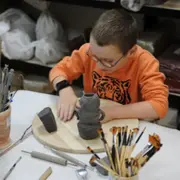 Atelier céramique parent/enfant à Voisins-le-Bretonneux (78)