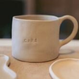 Atelier c&eacute;ramique/poterie d'une tasse en c&eacute;ramique &agrave; Lille (59)