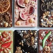 Atelier Chocolat Parent-Enfant à Paris – Crée ta Tablette Signature de Pâques