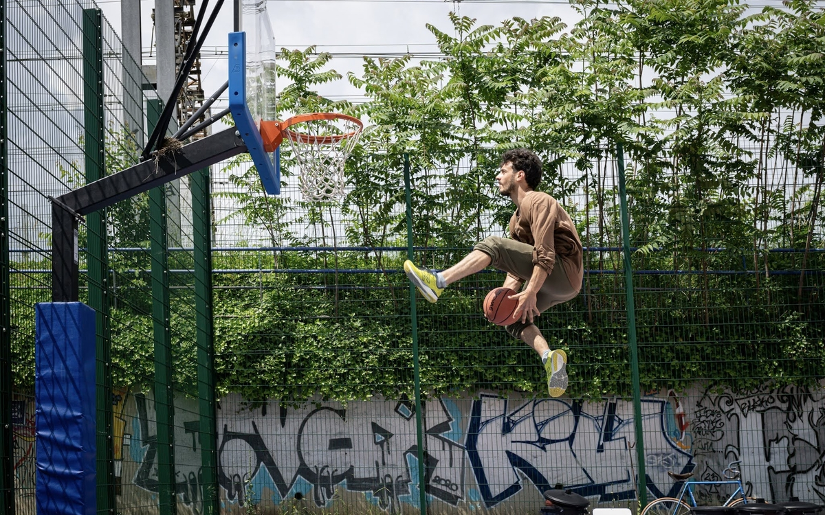 Atelier cirque basket Cie le Fil de Soie