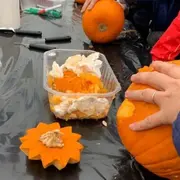 Atelier citrouille d'Halloween à la cueillette d'Anserville (60)