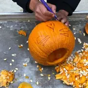 Atelier citrouille d'Halloween à la Cueillette de Compans (77)