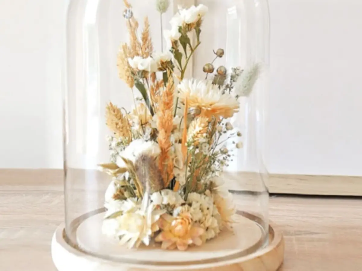 Atelier Cloche de fleurs séchées à Paris 14ème
