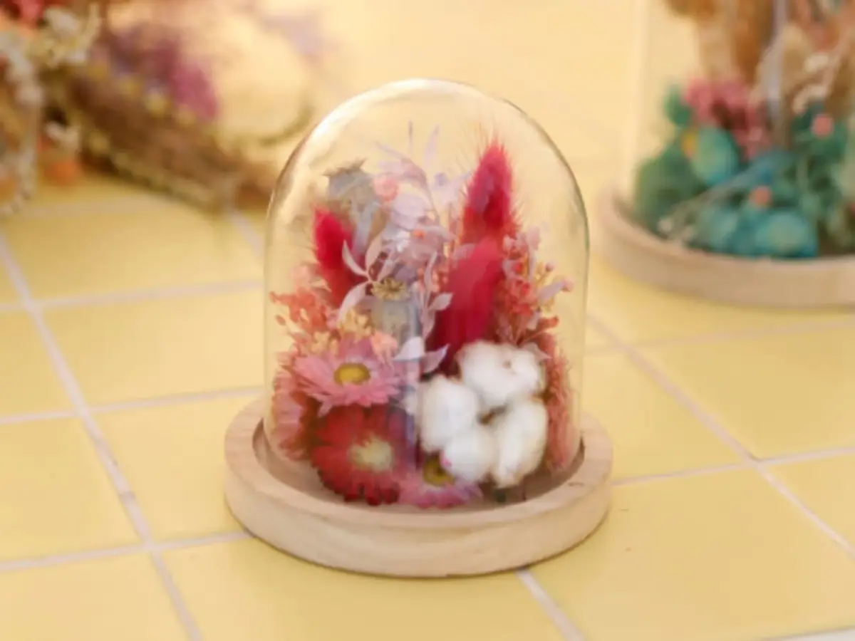 Atelier cloche en fleurs séchées près de Nantes