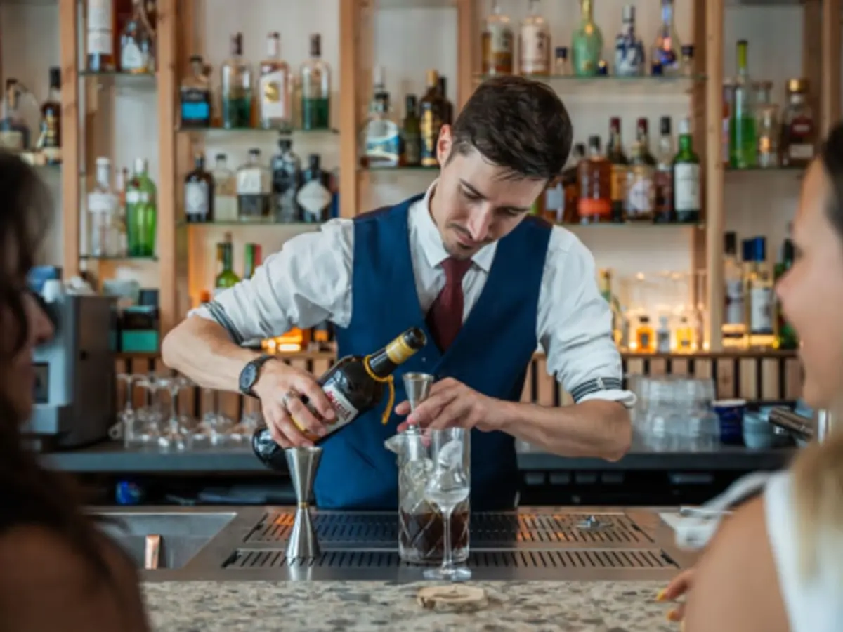 Atelier cocktail & mixologie avec un professionnel à Bordeaux