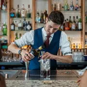 Atelier cocktail & mixologie avec un professionnel à Bordeaux