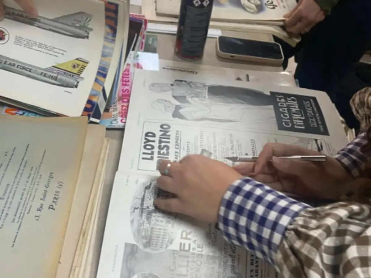 Atelier collage à Lyon 5ème
