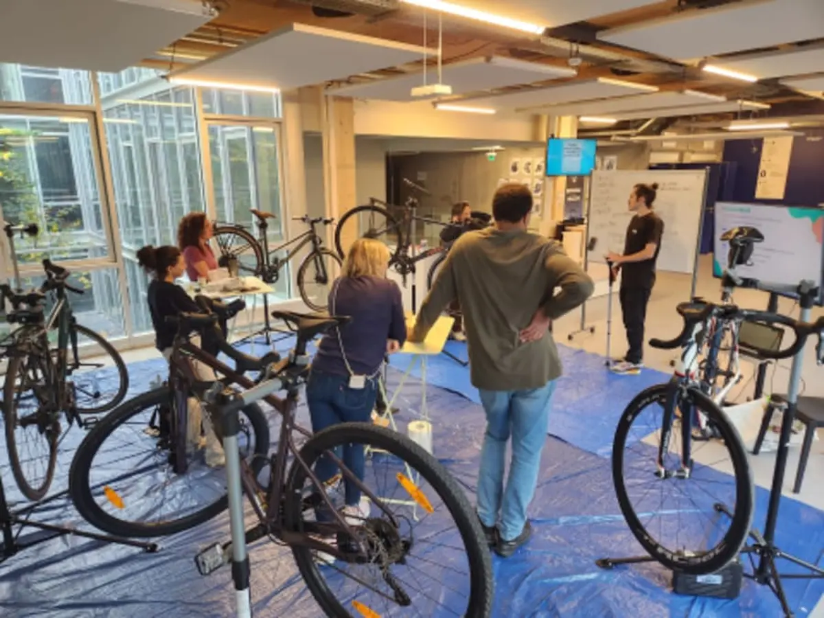 Atelier complet de maîtrise et réparation du vélo à Paris 13ème
