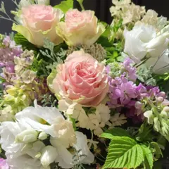 Atelier composition florale à thème à Brie-Comte-Robert (77)