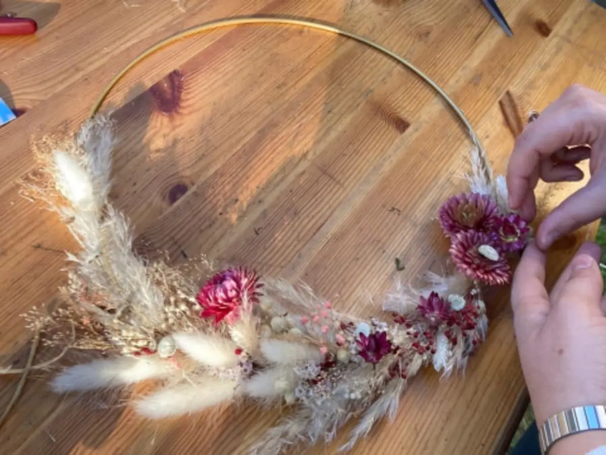 Atelier couronne de fleurs à Moirans (38)