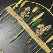 Atelier couronne de fleurs murale à Clichy-La-Garenne (92)