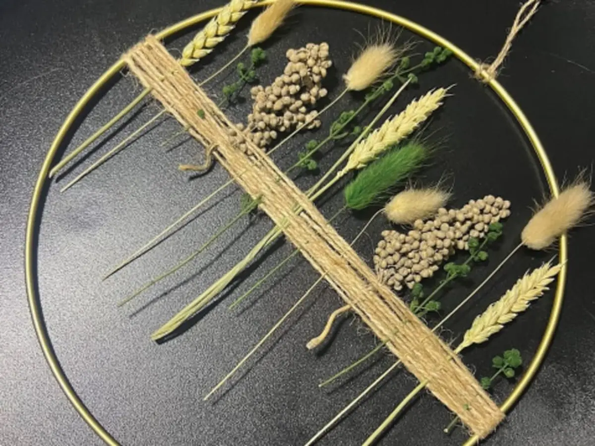 Atelier couronne de fleurs murale à Paris 12ème