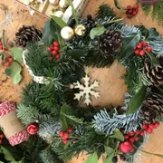Atelier couronne de Noël à Paris 19ème