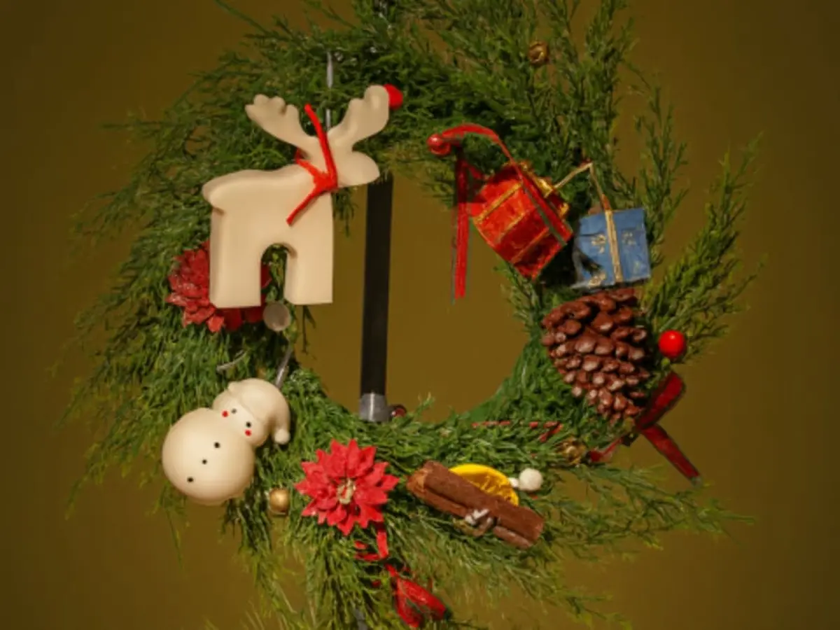 Atelier couronne de Noël avec bougies à Lagny-sur-Marne (77)