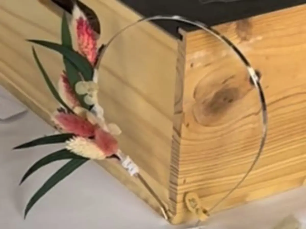 Atelier couronne de Tête en fleurs séchées à Paris 12ème