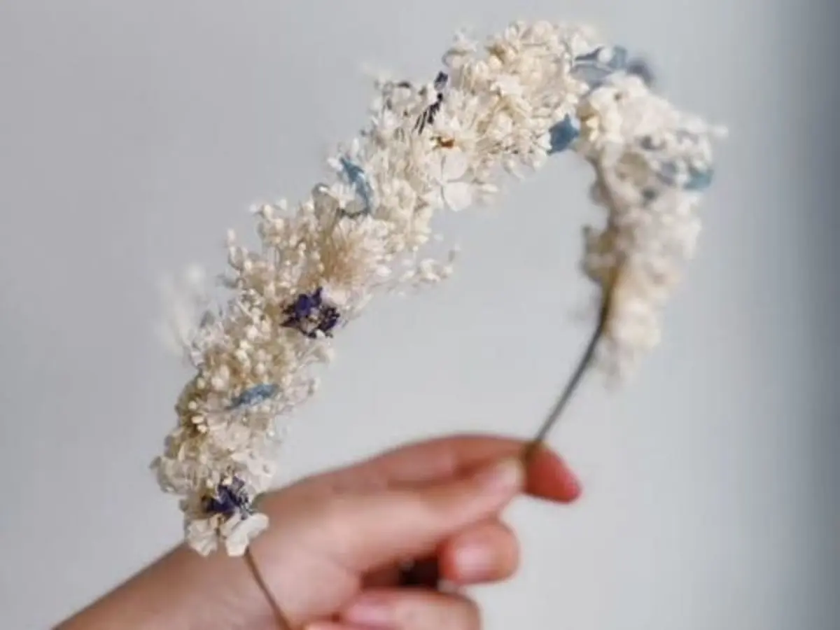 Atelier couronne murale en fleurs séchées à Nantes (44)
