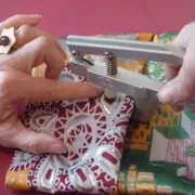 Atelier couture à Lamballe-Armor (22)