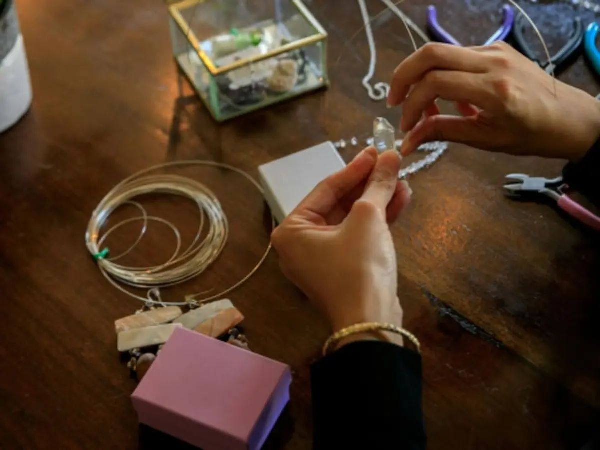 Atelier créatif bijoux et café à Tarare (69)