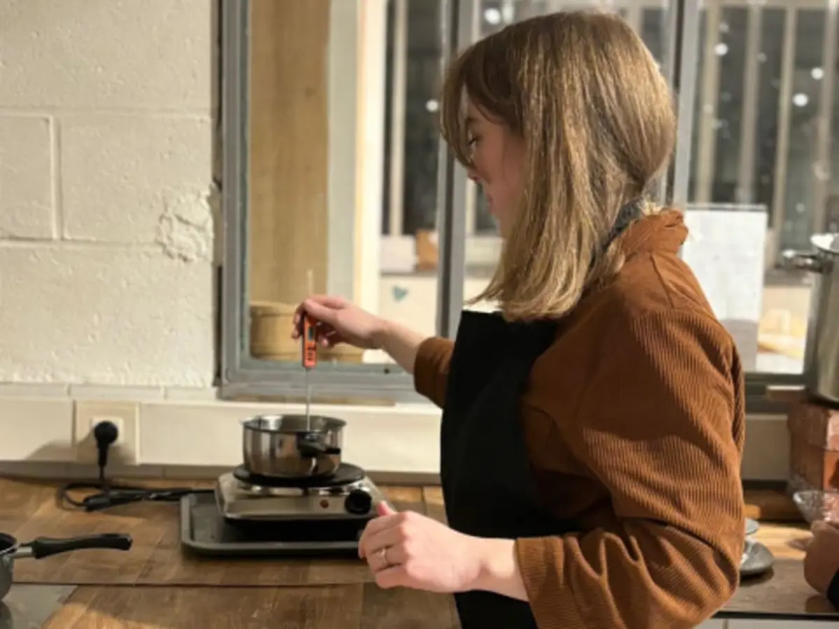 Atelier création bougie artisanale autour d'un thé à Bievres