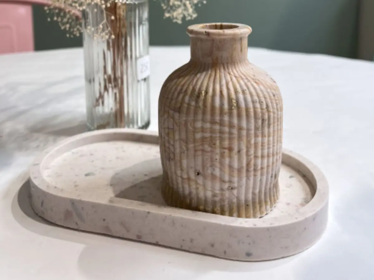 Atelier création d'objet en résine jesmonite à Bourges (18)