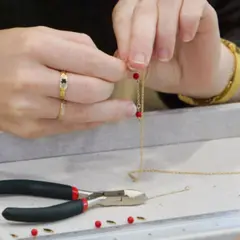 Atelier création d'un bijou près de Reims (51)