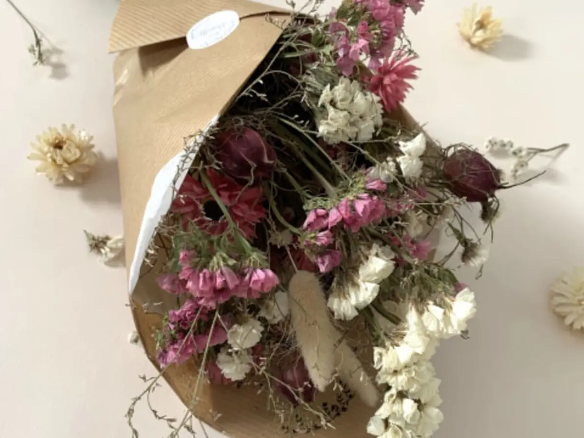 Atelier création d'un bouquet de fleurs séchées à Lille (59)