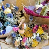 Atelier cr&eacute;ation d'un bouquet en fleurs s&eacute;ch&eacute;es &agrave; Laval (53)