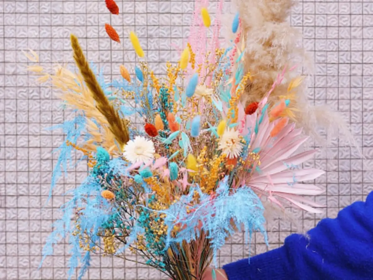 Atelier création d'un bouquet en fleurs séchées à Paris 20ème