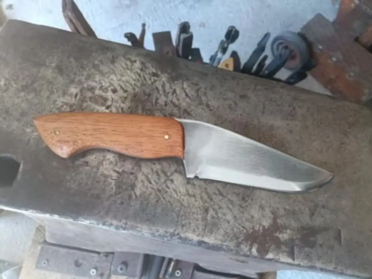 Atelier Création d'un Couteau en Stock Removal à Romans-sur-Isère (26)