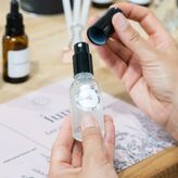 Atelier cr&eacute;ation d'un parfum naturel &agrave; Annecy (74)