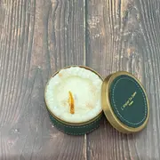 Atelier création d'une bougie parfumée et en cuir à Nassigny (03