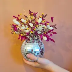 Atelier création d'une boule à facettes fleurie à Mouvaux (59)