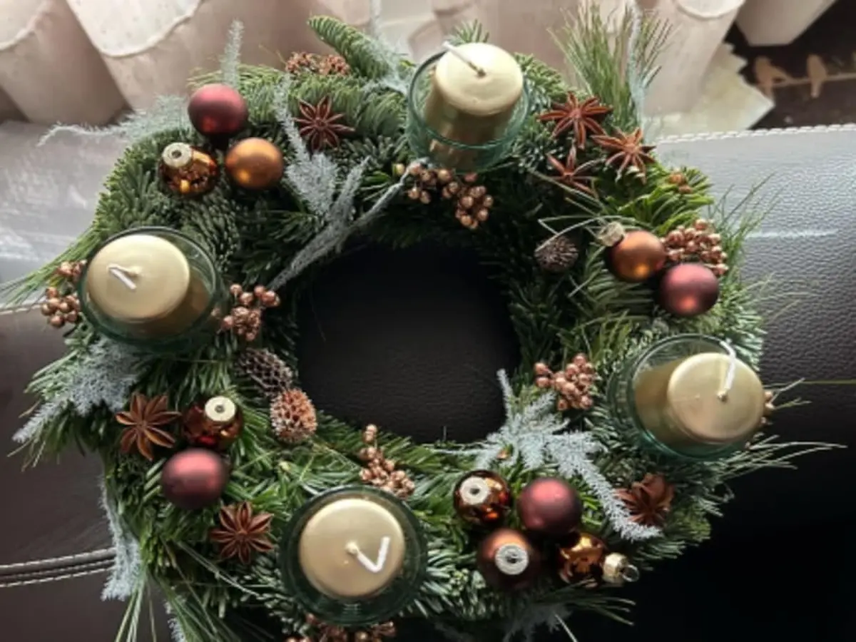 Atelier création d'une couronne de Noël à Pontoise (95)