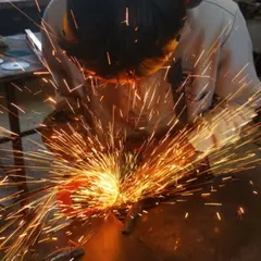 Atelier création d'une épée décorative à Montceau-les-Mines (71)