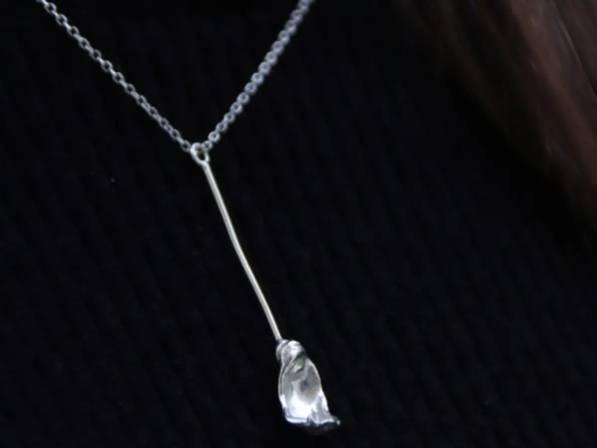 Atelier création de 2 bijoux en pépites d'eau à Marseille (13)