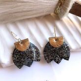 Atelier cr&eacute;ation de bijou en cuir pr&egrave;s de Nantes (44)