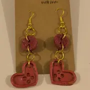 Atelier création de boucles d'oreilles en moulage à Strasbourg