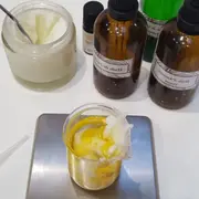 Atelier création de cosmétiques naturels à Paris 18ème