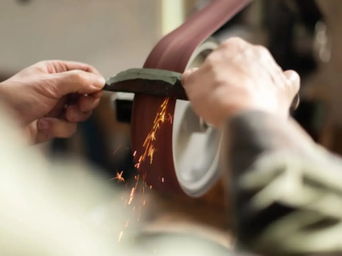 Atelier création de couteau droit ou kiridashi à Valcivières
