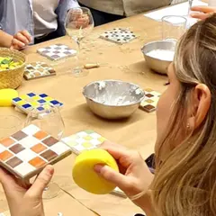 Atelier Création de Dessous de verre en mosaïque à Lyon 4ème