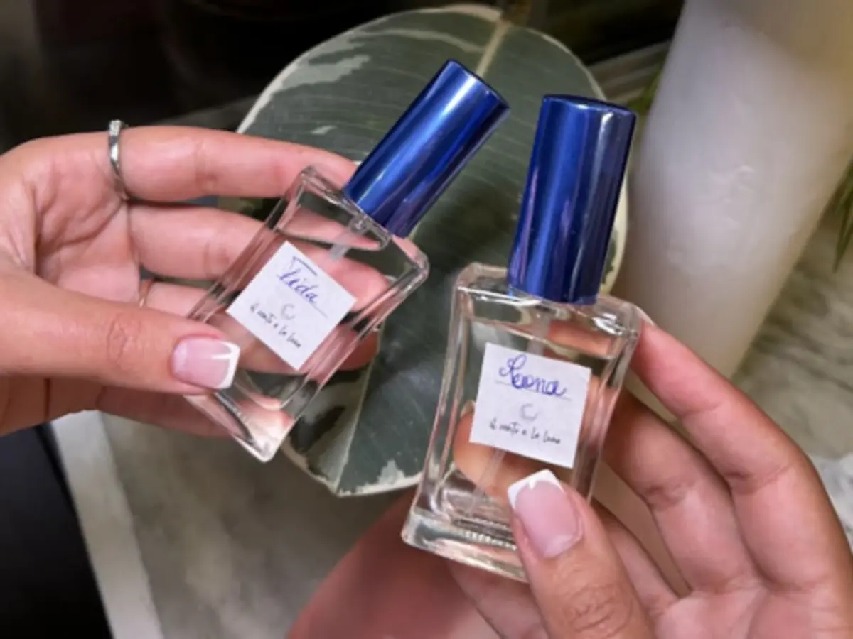 Atelier création de parfum avec apéro à Paris 8ème