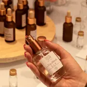 Atelier création de parfum et apéro à Paris 4ème