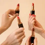 Atelier création de rouge à lèvres sur mesure à Montpellier (34)