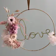 Atelier création de suspension en fleurs séchées à Bourges (18)