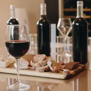 Atelier création de vin et visite du Musée du Vin et du Négoce