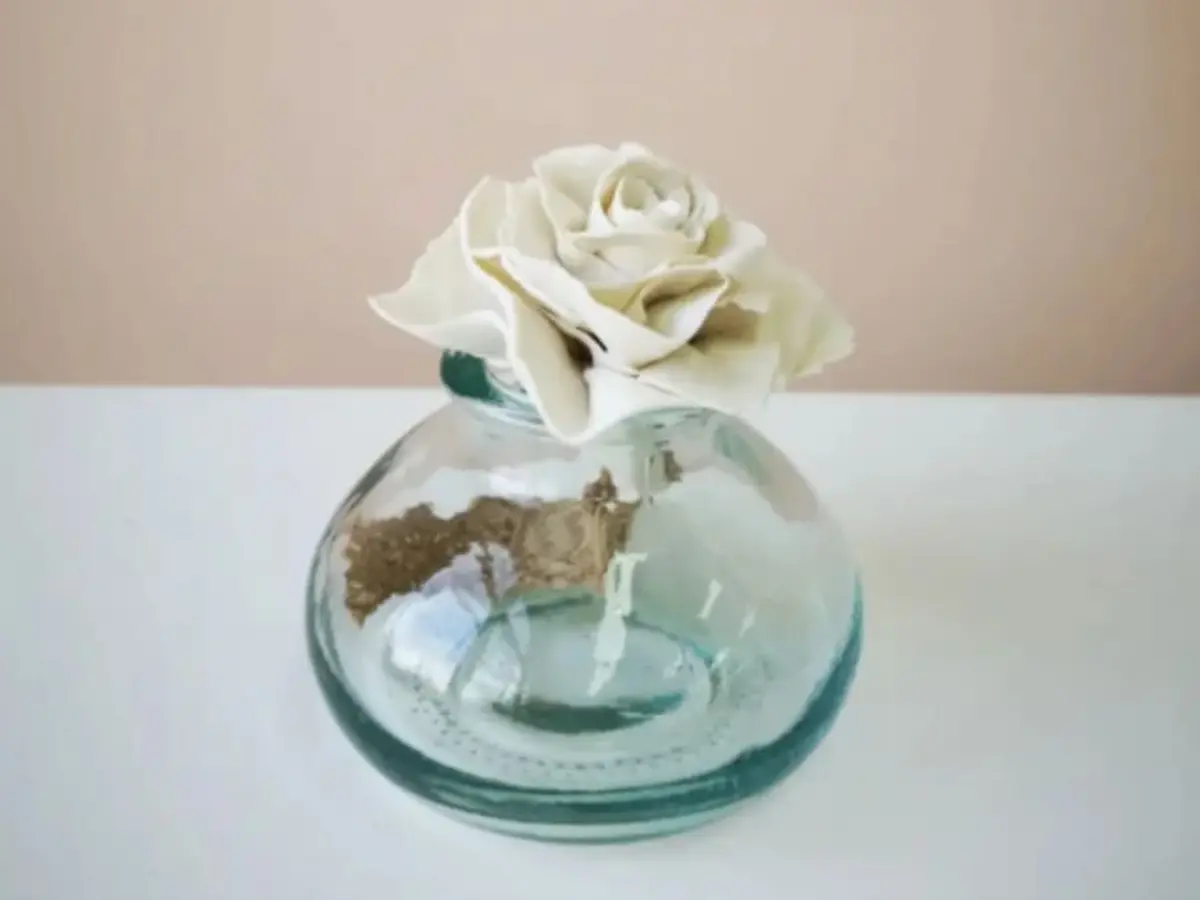 Atelier cr&eacute;ation diffuseur &agrave; parfum en c&eacute;ramique &agrave; Fontaine (38)