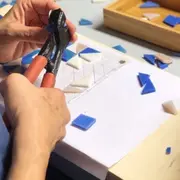 Atelier création mosaïque à Marseille (13)