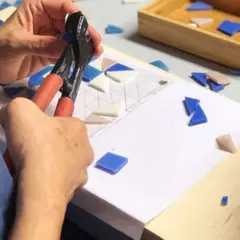 Atelier création mosaïque à Marseille (13)