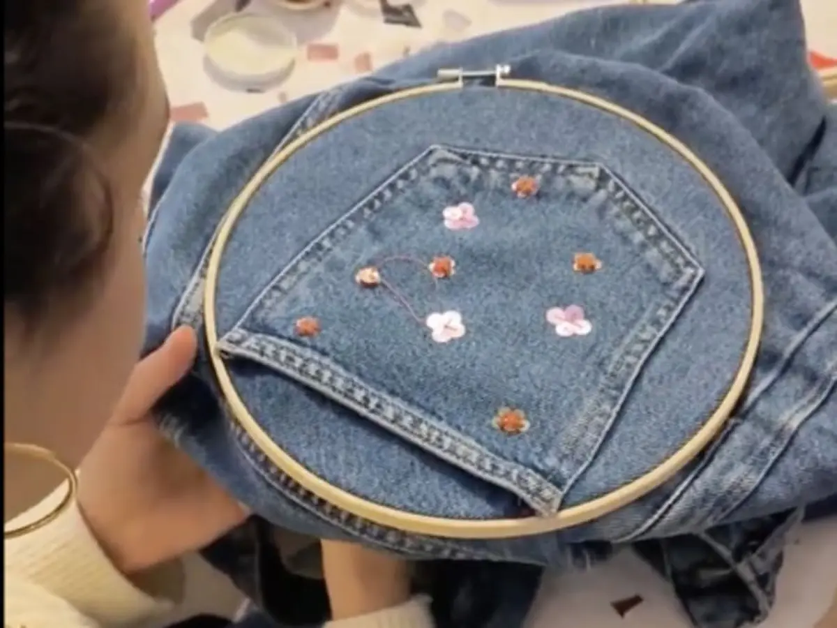 Atelier customisation d'un vêtement à Tours (37)